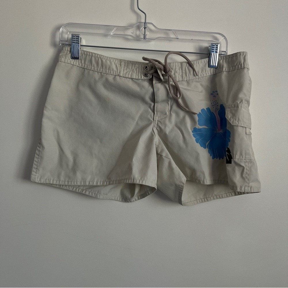 Roxy Beige Cargo Shorts with Blue Floral Accent